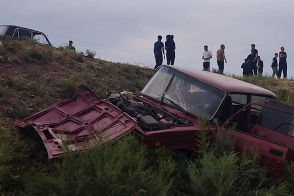 Kürdəmirdə ağır qəza: xəsarət alanlar var — FOTO