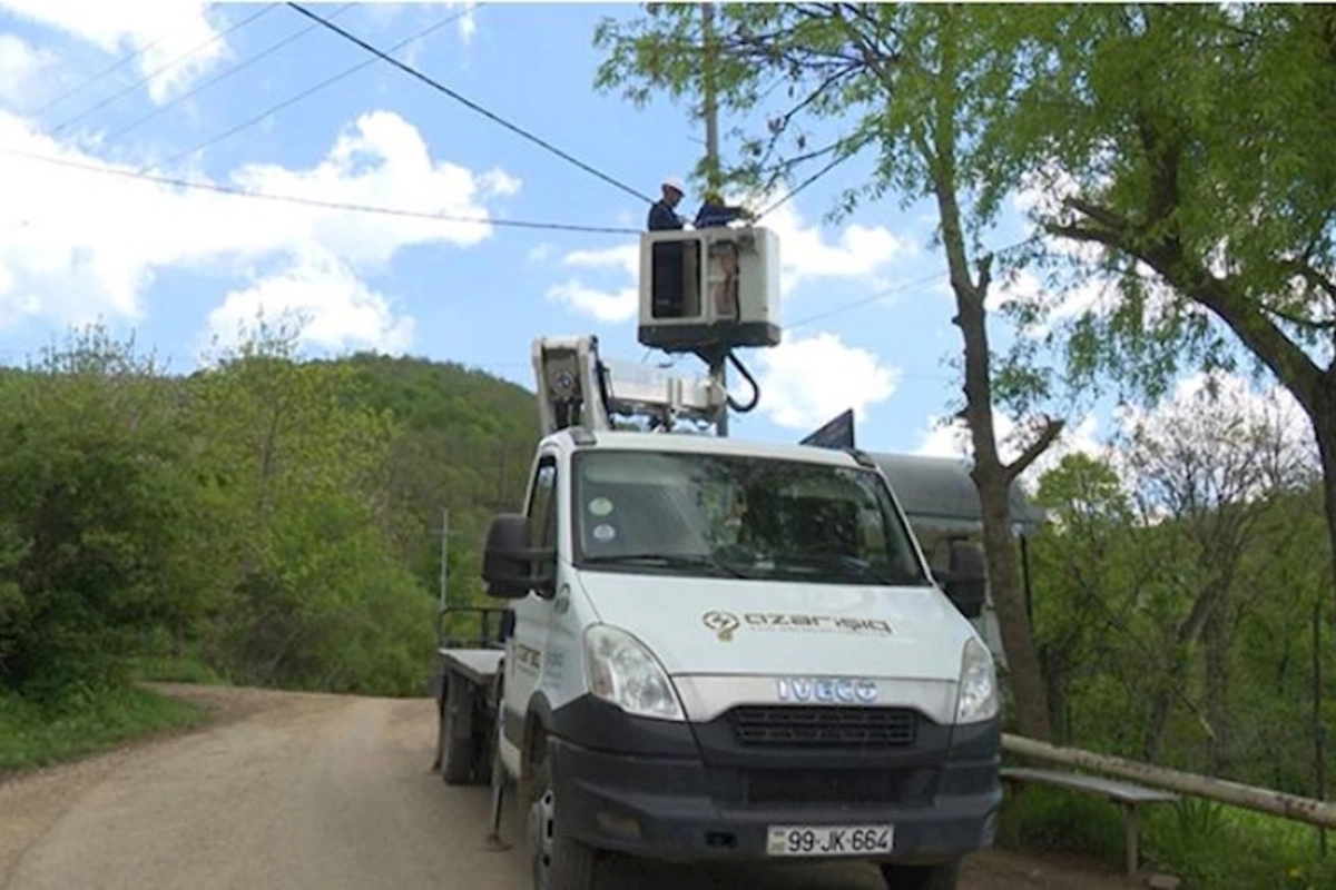 “Azərişıq” tərəfindən paytaxt və bölgələrdə elektrik enerjisinin talanması halları aşkarlandı — VİDEO