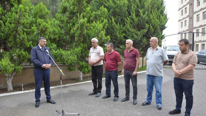 Sanatoriya şəhərinin sakinləri “Açıq mikrofon”da — FOTO