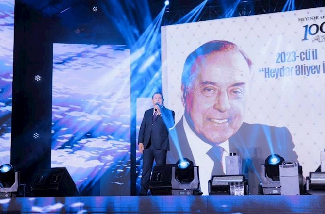 Abşeronda Milli Qurtuluş Günü münasibətilə konsert keçirildi — FOTOLAR