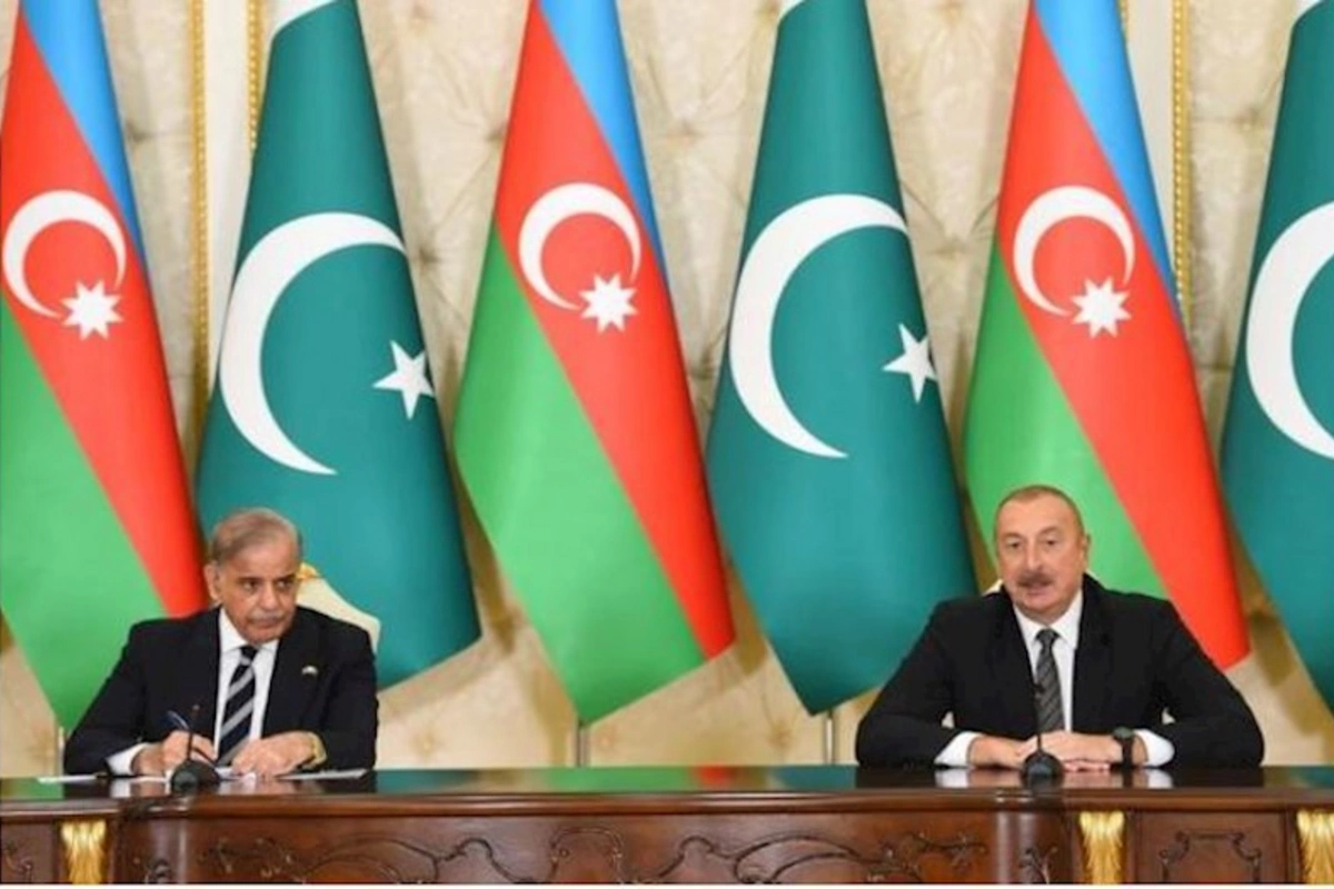 İlham Əliyevlə Pakistanın baş naziri mətbuata bəyanatla çıxış ediblər