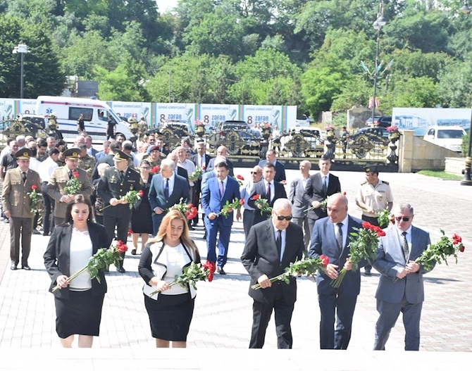 Qubada 15 iyun Milli Qurtuluş Günü qeyd edilib — FOTOLAR Qubada 15 iyun Milli Qurtuluş Günü qeyd edilib — FOTOLAR