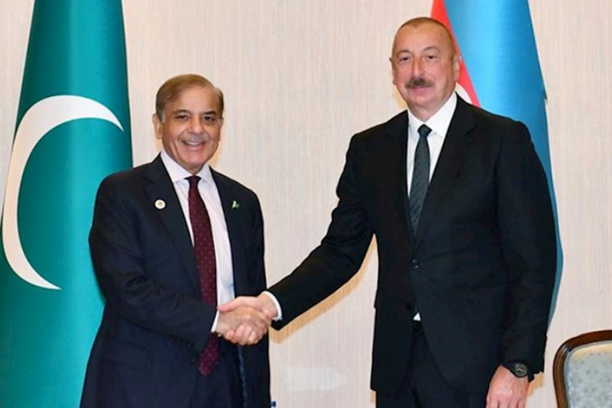 Şahbaz Şərifin rəsmi qarşılanma mərasimi olub