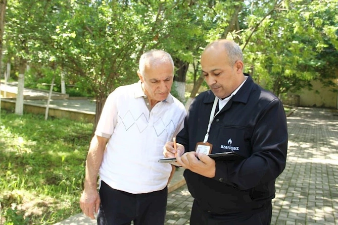 Həftənin sonuncu “Açıq mikrofon” aksiyası Göygöl rayonunda baş tutub — FOTOLAR Həftənin sonuncu “Açıq mikrofon” aksiyası Göygöl rayonunda baş tutub — FOTOLAR
