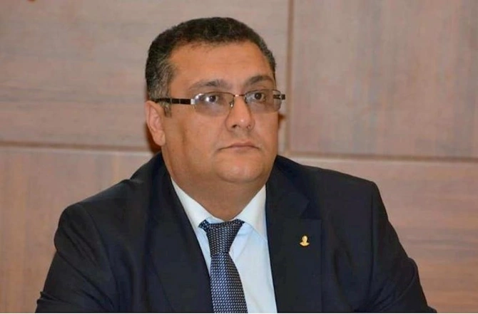 Gömrük Komitəsindən “könüllü gömrükçülər”in sərnişinləri yoxlaması iddialarına REAKSİYA Gömrük Komitəsindən “könüllü gömrükçülər”in sərnişinləri yoxlaması iddialarına REAKSİYA