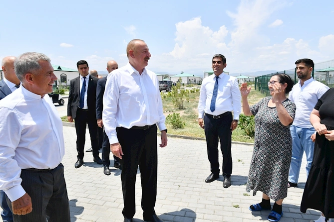 Prezidentin Ağalıya səfərindən maraqlı FOTOLAR Prezidentin Ağalıya səfərindən maraqlı FOTOLAR