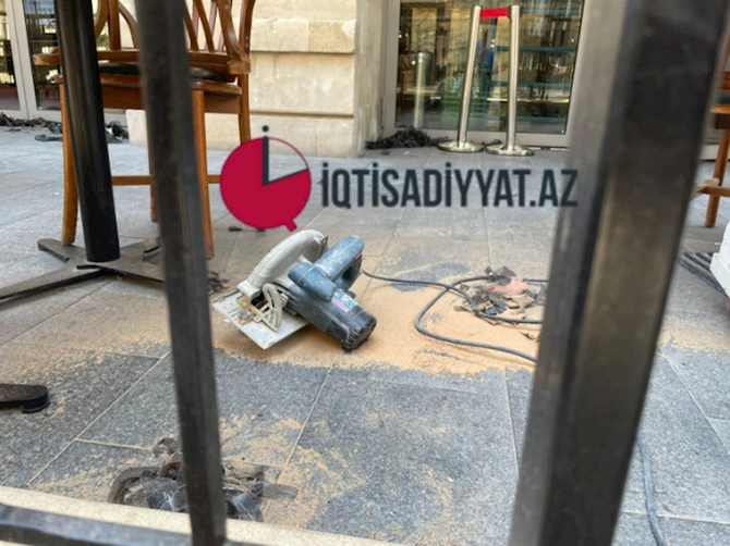 Bakıda məşhur kafe bağlandı — FOTOLAR Bakıda məşhur kafe bağlandı — FOTOLAR