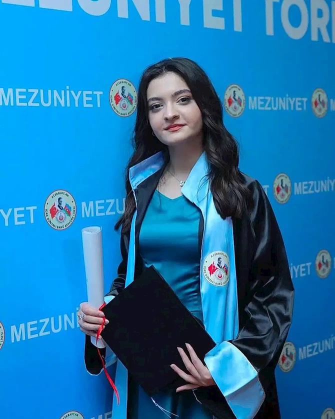 Xalq artistinin qızı məzun oldu... — FOTO