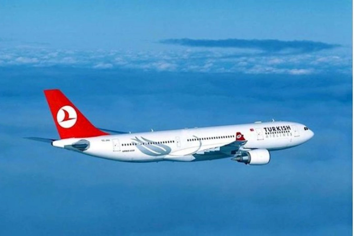 Türkiyə təyyarəsində sərnişin öldü
