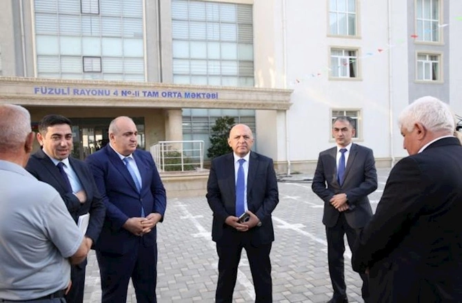 Daha 15 ailə Laçına köçdü — FOTOLAR Daha 15 ailə Laçına köçdü — FOTOLAR