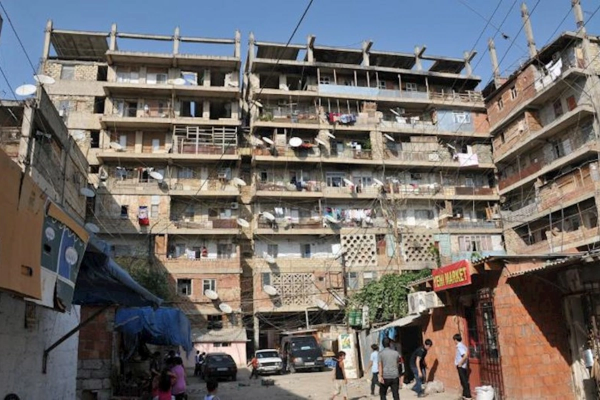 Nazirdən qəzalı binalarla bağlı AÇIQLAMA