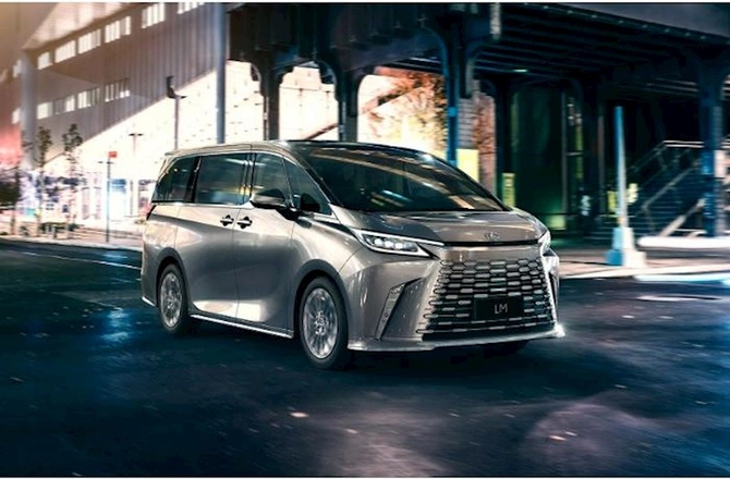 Yeni Lexus RX Bakıda təqdim olundu — VİDEO/FOTOLAR