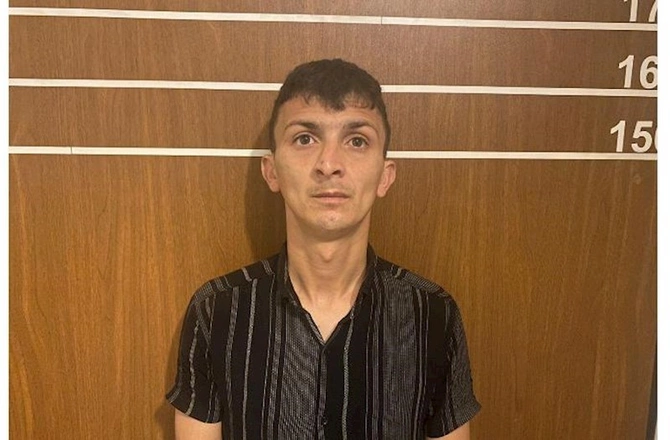Dəfn olunmuş şəxslərin qızıl dişlərini oğurlayan dəstə SAXLANILDI — FOTO