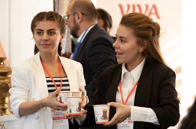 Doğma çay “Azerçay” “Heydər Əliyev və Azərbaycan sahibkarlığı” sərgisində...