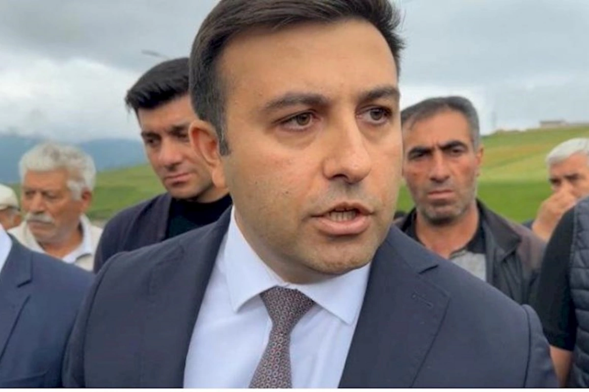 İcra başçısı: “Göl zəhərli olsaydı 78 yaşlı nənənin səsi məndən yüksək çıxmazdı“