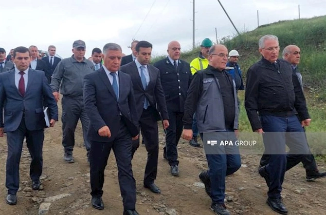 Dövlət Komissiyası Söyüdlüdəki süni gölə baxış keçirdi — FOTOLAR Dövlət Komissiyası Söyüdlüdəki süni gölə baxış keçirdi — FOTOLAR