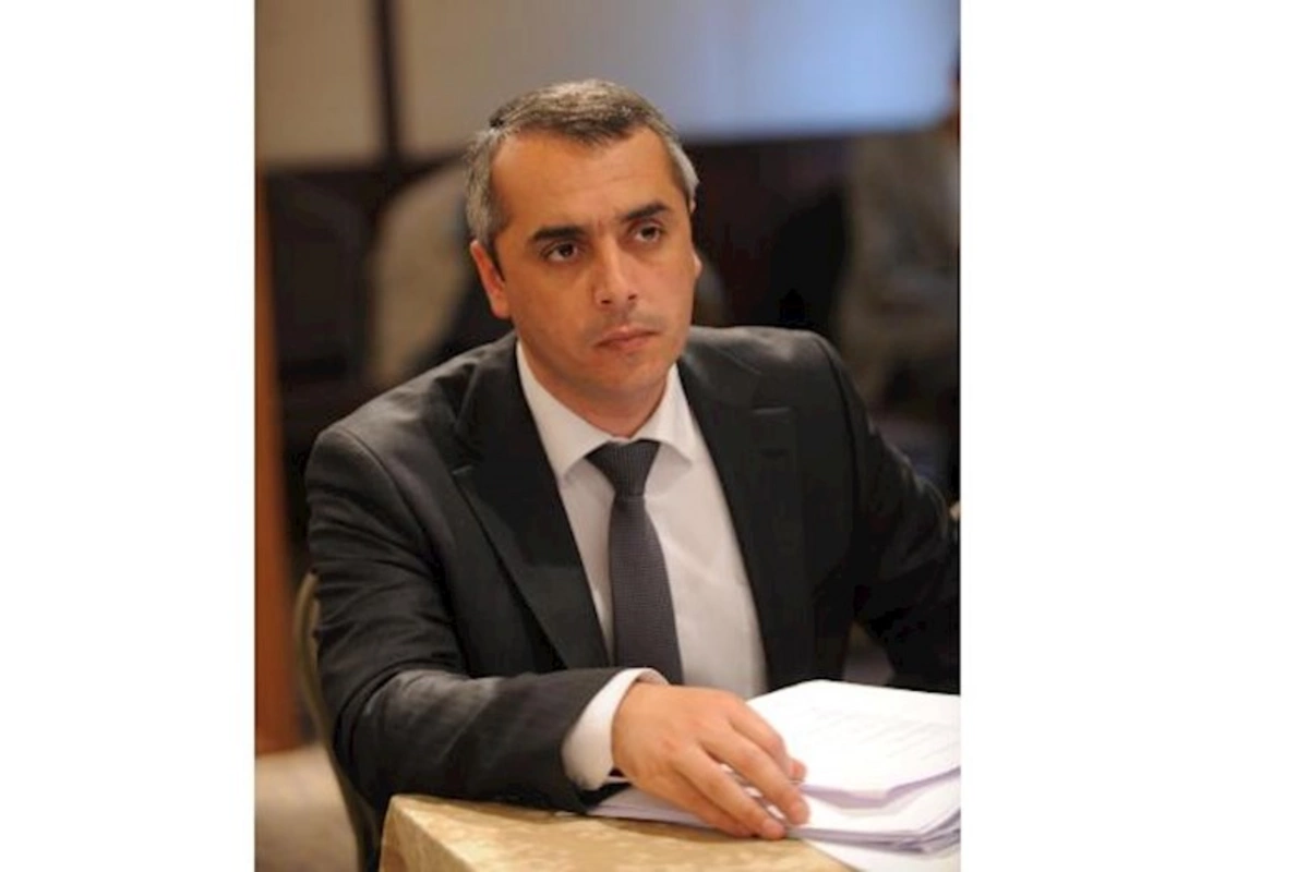 Parisdə “korrupsiya oyunları”