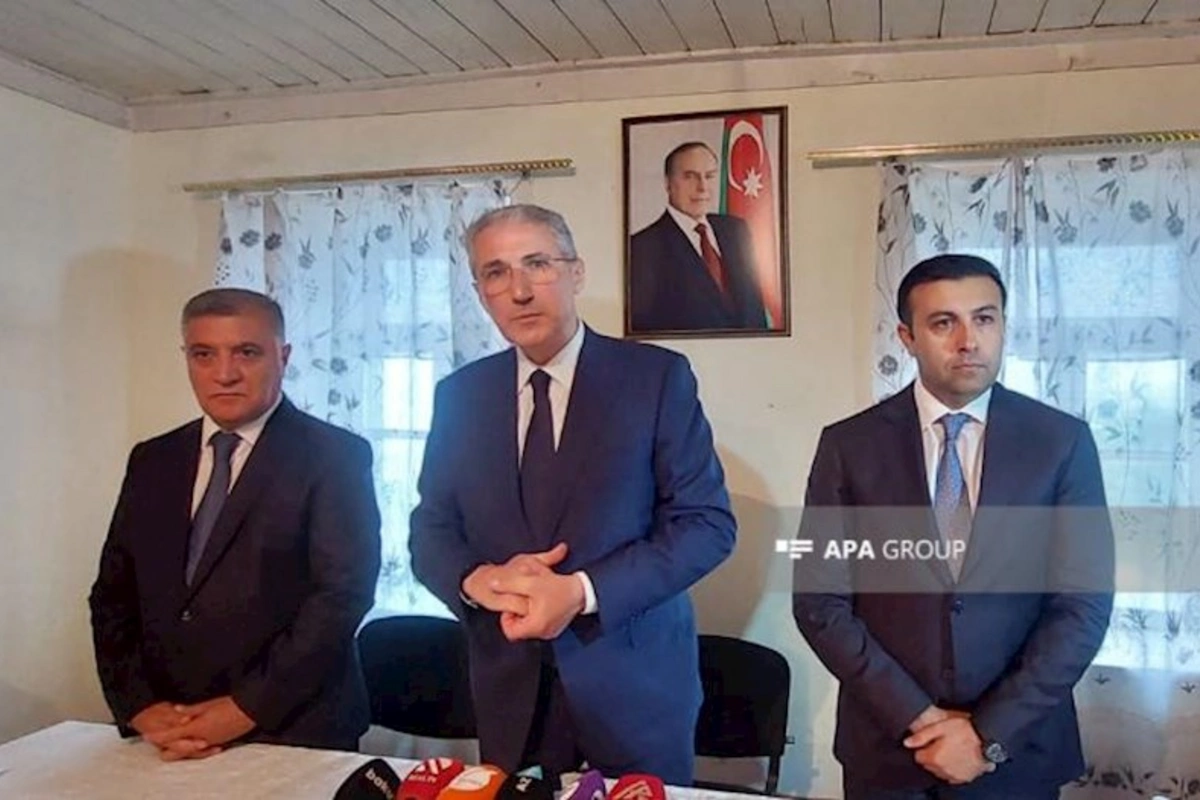 Dövlət Komissiyası Söyüdlü sakinləri ilə görüş keçirir — FOTOLAR