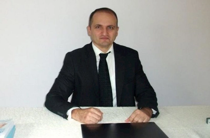 İnəklər ac olduğu üçün rayon mərkəzlərinə də gəlir — İqtisadçı