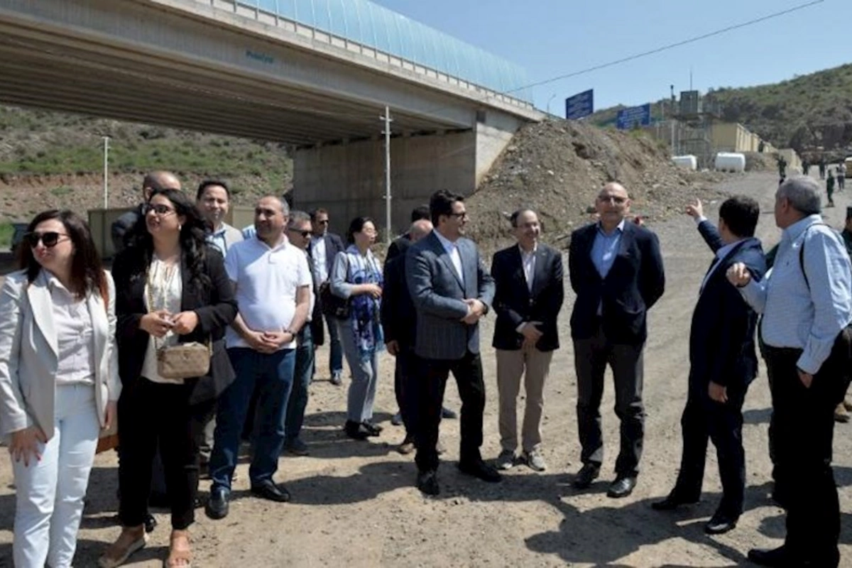 Xarici diplomatlar Ermənistanın təxribatçı iddialarının əsassız olması barədə yerindəcə məlumatlandırılıblar