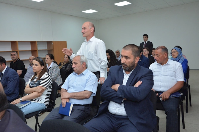 Abşeron rayonunda növbəti vətəndaş qəbulları və görüşlər keçirilib