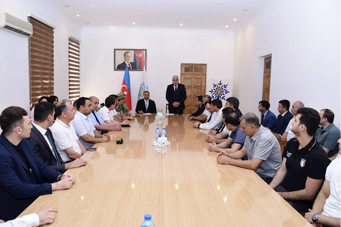 Xətai rayonunda Silahlı Qüvvələr Gününə həsr olunan tədbir keçirildi — FOTO Xətai rayonunda Silahlı Qüvvələr Gününə həsr olunan tədbir keçirildi — FOTO