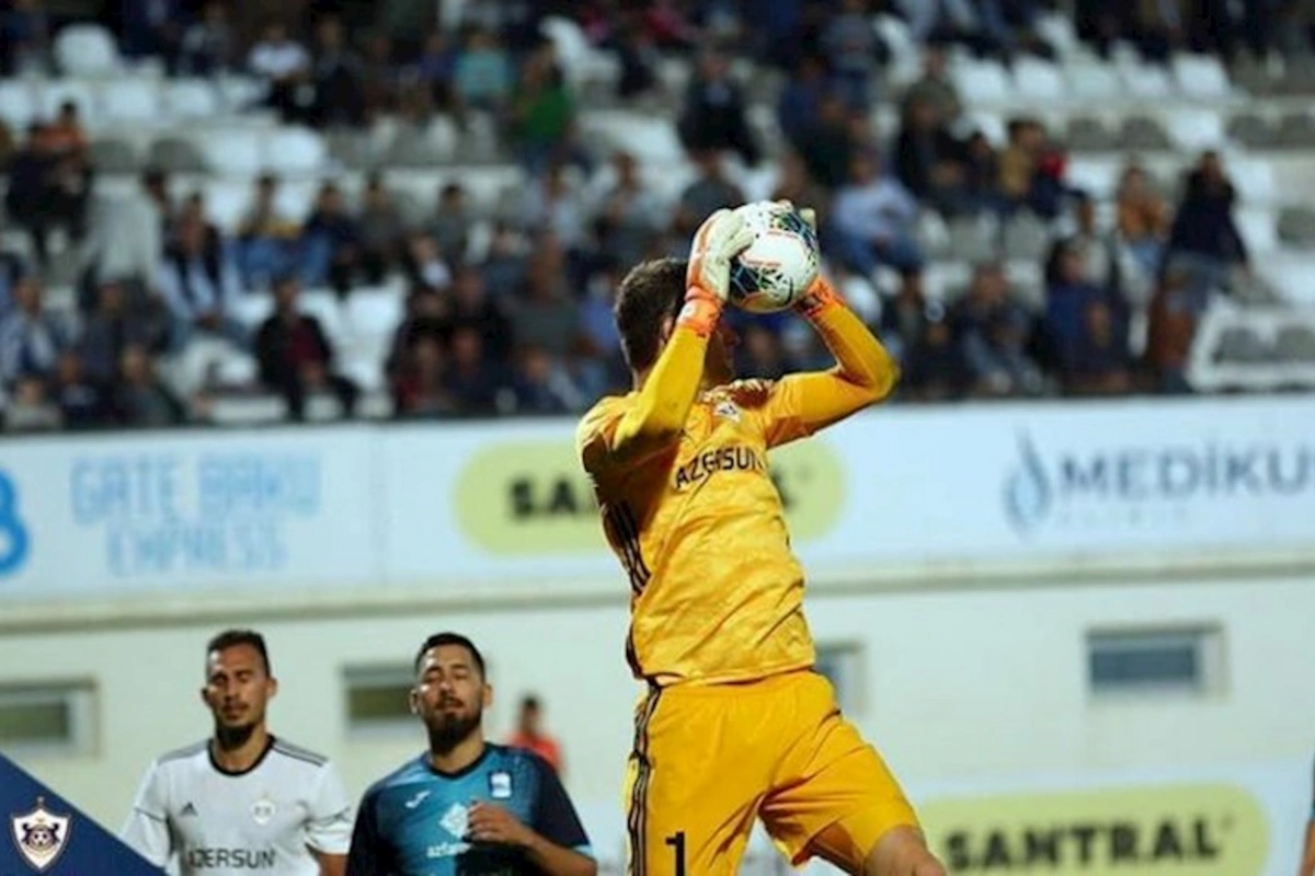 İngiltərənin iki klubu Qarabağın sabiq qapıçısını istəyir
