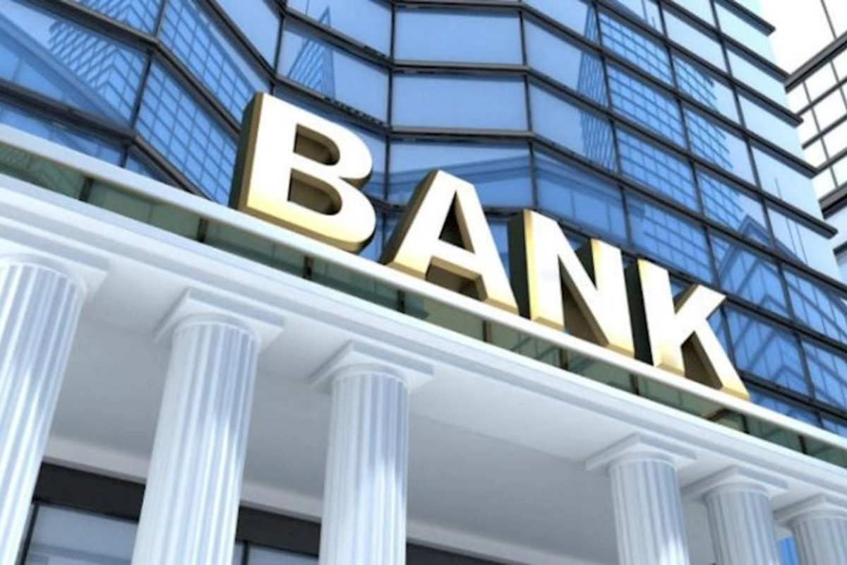 Azərbaycanda 21 bank hələ də ləğv edilməyi gözləyir — SİYAHI