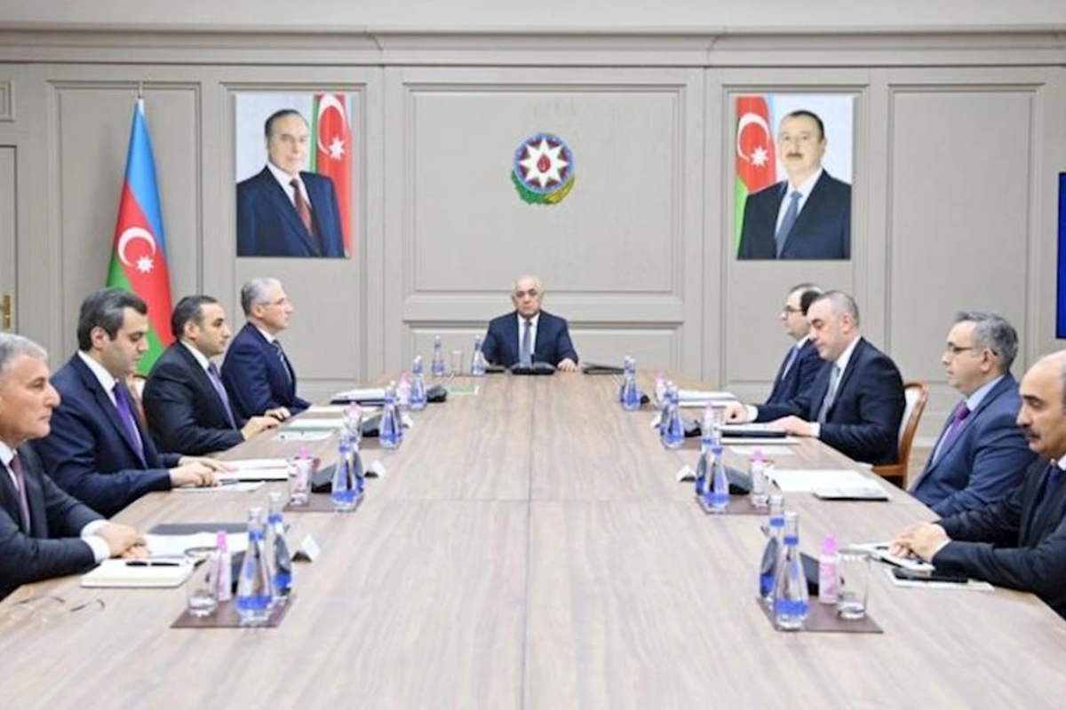 Əli Əsədov nazirə Söyüdlü kənd sakinləri ilə bağlı TAPŞIRIQ VERDİ