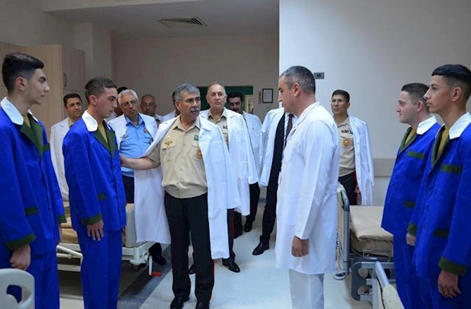Zakir Həsənov hərbi hospitalda — VİDEO/FOTOLAR