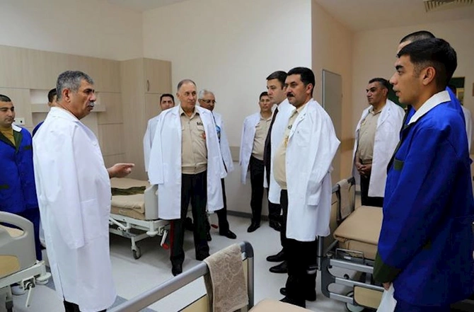 Zakir Həsənov hərbi hospitalda — VİDEO/FOTOLAR