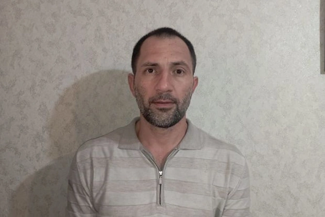 Əmisinin evindən oğurladıqlarını mərcdə uduzdu — FOTO Əmisinin evindən oğurladıqlarını mərcdə uduzdu — FOTO
