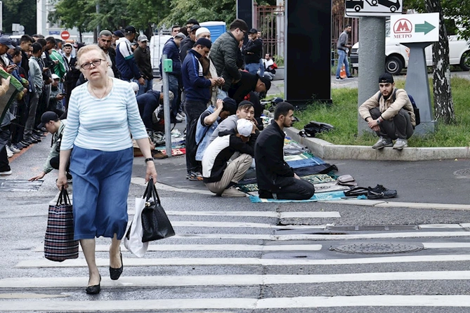 Moskva müsəlmanları Qurban bayramını qeyd ediblər — FOTO