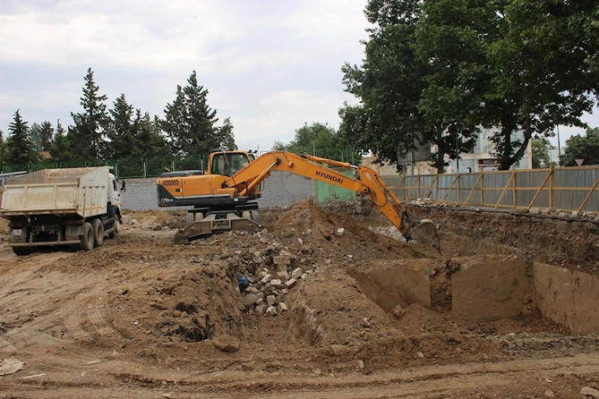 Tovuz şəhər stadionunda yenidənqurma işlərinə başlanıldı