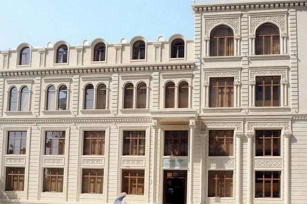 Qərbi Azərbaycan İcması Fransa prezidentinin destruktiv bəyanatını qınayıb