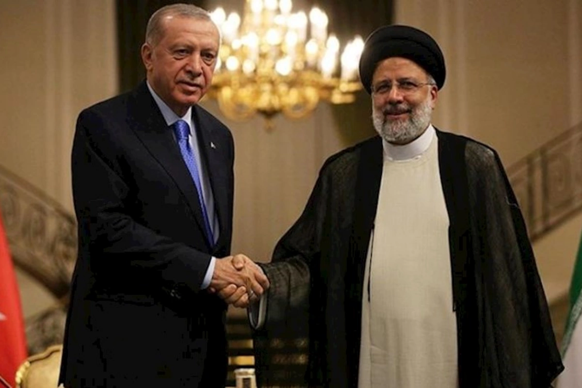 Türkiyə və İran prezidentləri regional məsələləri müzakirə ediblər