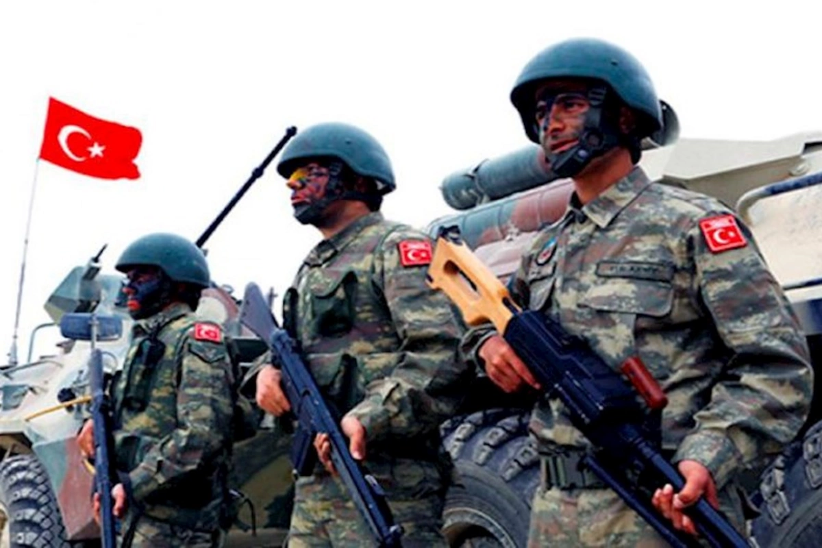 Türkiyə Kosovaya hərbi kontingent göndərir