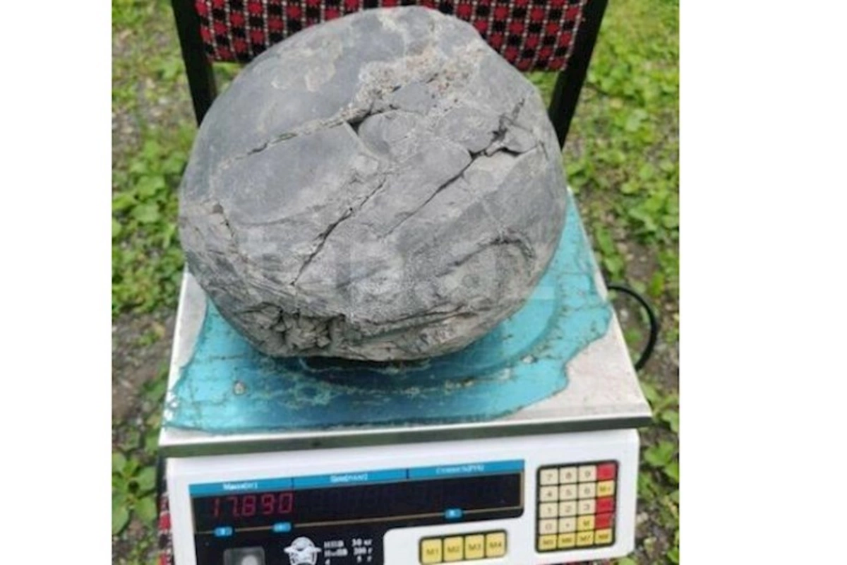 Azərbaycanda 100 min manata kometa satılır