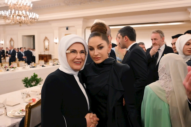 Prezidentlə xanımının Türkiyə səfərindən yeni — FOTOLARI Prezidentlə xanımının Türkiyə səfərindən yeni — FOTOLARI