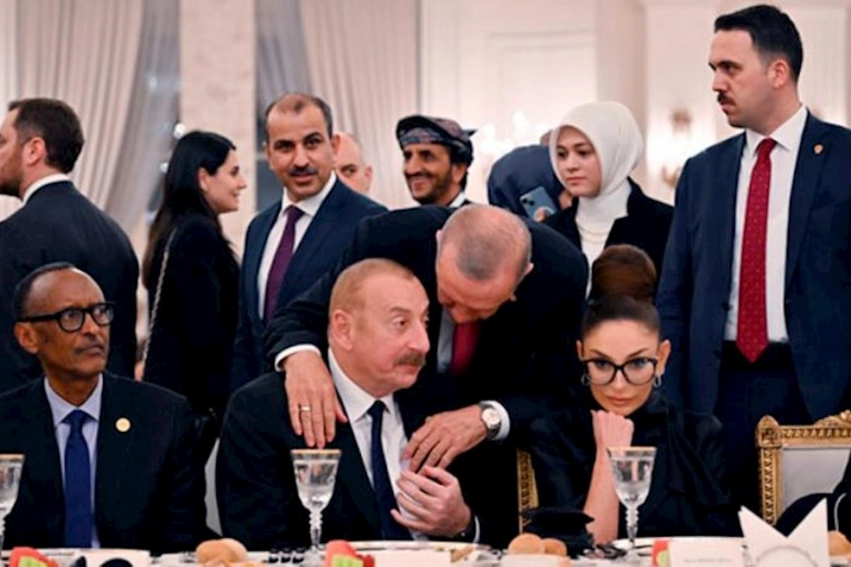 Prezidentlə xanımının Türkiyə səfərindən yeni — FOTOLARI