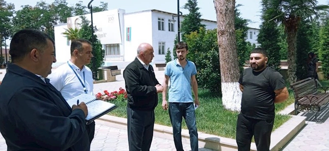 “Açıq mikrofon” aksiyası həftəlik işinə Zərdab rayonunda başladı — FOTOLAR