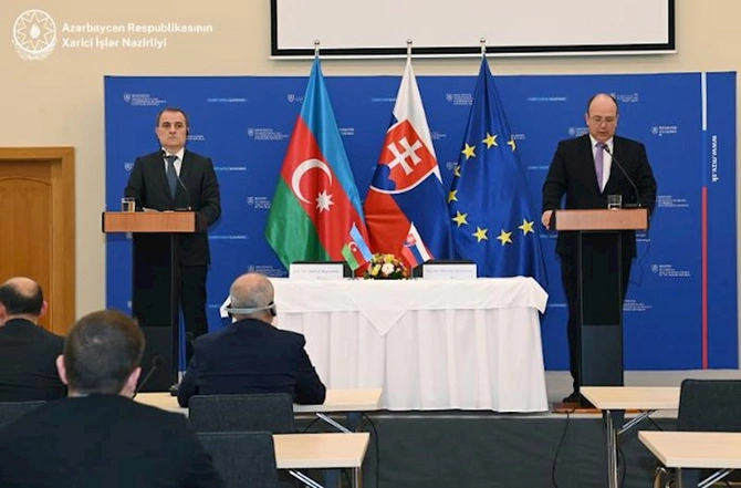 Ceyhun Bayramov: Təxribatlar sülh prosesini ləngidir