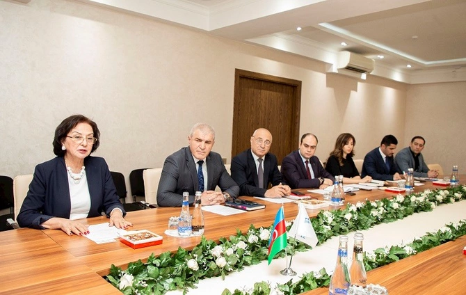 Kristal Abşeron AzMİU ilə Memorandum imzaladı — FOTOLAR Kristal Abşeron AzMİU ilə Memorandum imzaladı — FOTOLAR