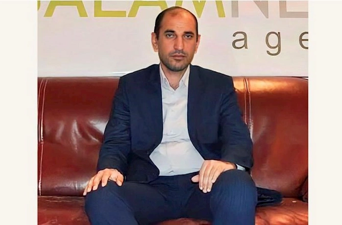 Həbsdə olan jurnalistdən dəhşətli əməl: Damarlarını...