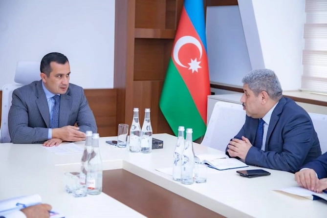 Region rəislərini icra başçıları ilə görüşdürən səbəb — FOTOLAR Region rəislərini icra başçıları ilə görüşdürən səbəb — FOTOLAR
