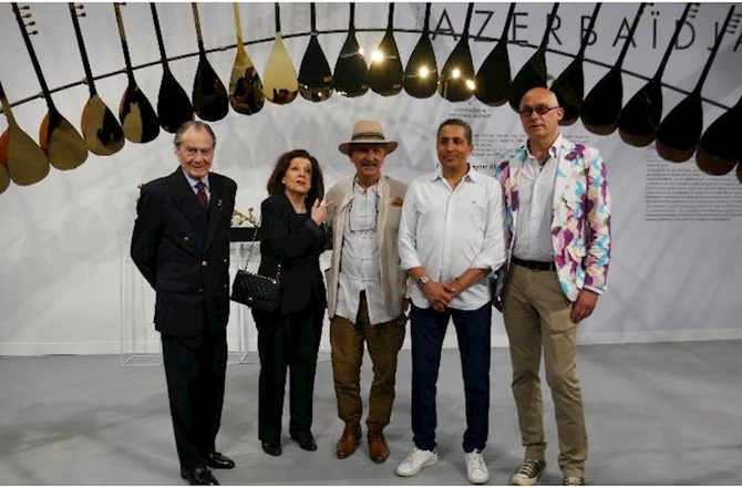 Heydər Əliyev Fondunun dəstəyi ilə Azərbaycan “Revelations” Beynəlxalq Biennalesində təmsil olunur — FOTOLAR Heydər Əliyev Fondunun dəstəyi ilə Azərbaycan “Revelations” Beynəlxalq Biennalesində təmsil olunur — FOTOLAR
