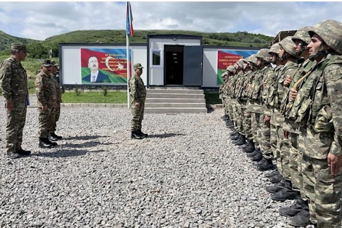 Azad edilmiş ərazilərdə yeni hərbi obyektlər istifadəyə verildi — FOTOLAR