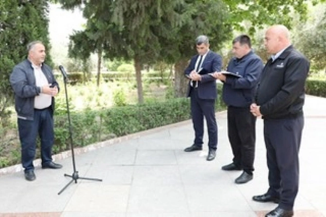 Yevlax rayonunun sahibkarları Açıq mikrofonda suallarını ünvanladı