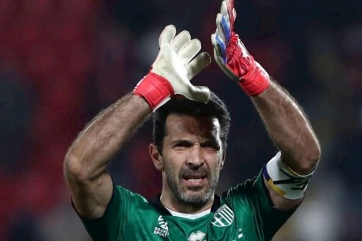 Buffon karyerasını bitirməyi düşünmür