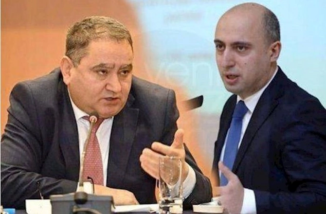 Azərbaycanda deputatla nazirin şəxsi yazışması YAYILDI — FOTO